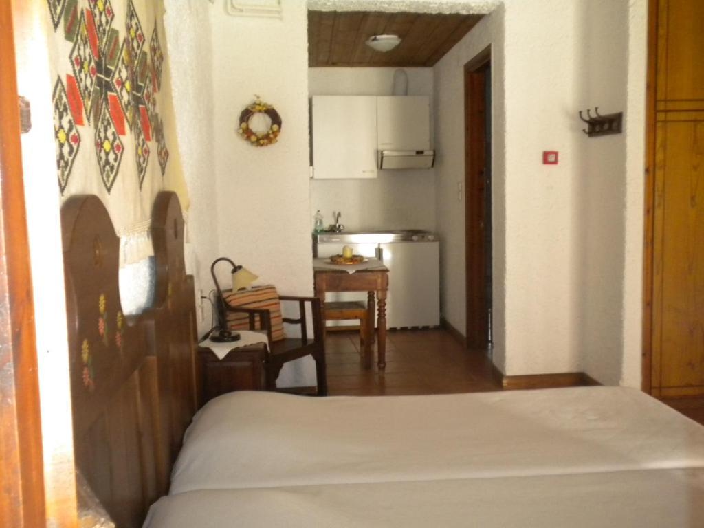 Apartamento Agrampeli Mega Chorio Habitación foto